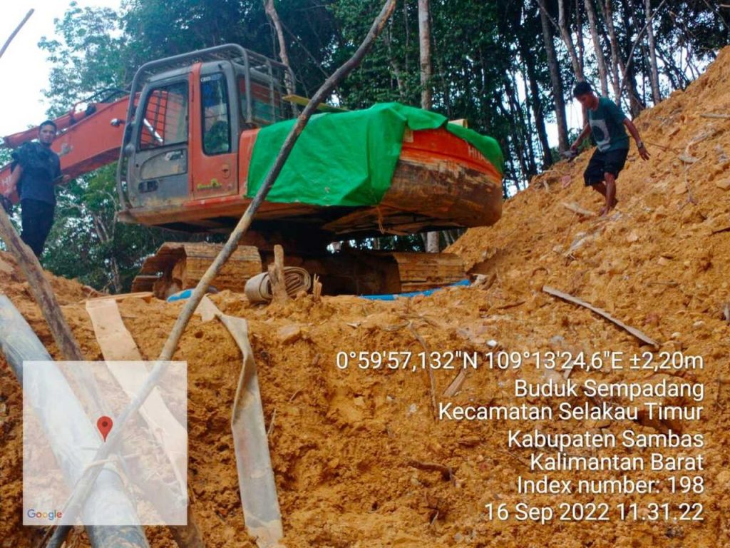 Longsor di Lokasi PETI Bengkayang, 20 Orang Dilaporkan Tertimbun - Detik Borneo