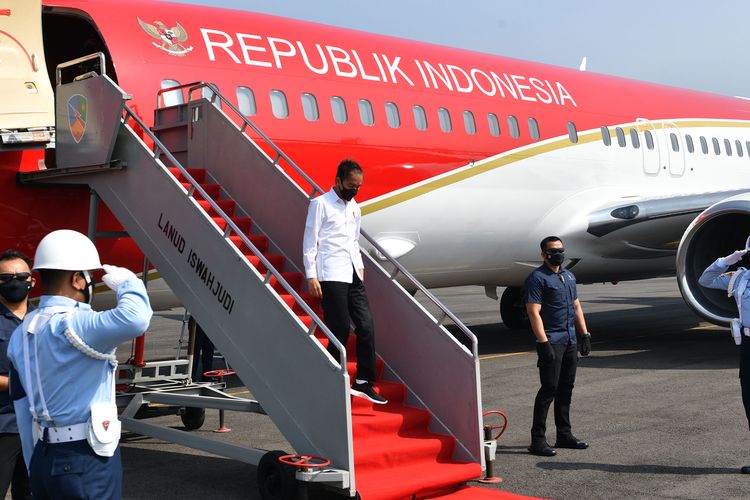 Presiden Jokowi ke Kalbar, Resmikan Bandara dan Kunjungi Korban Banjir Sintang