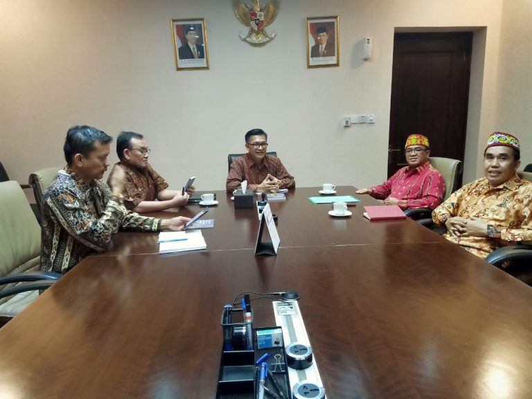 Himawan dan Lawadi Nusah