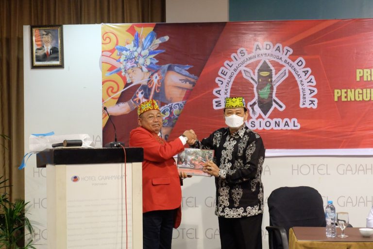 Cornelis dan Marthin Billa