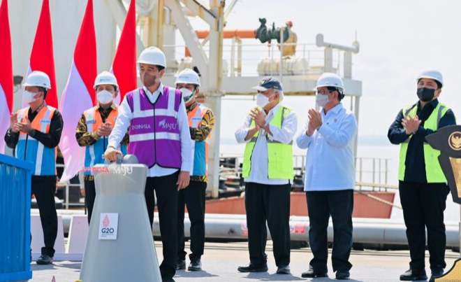 Presiden Jokowi Resmikan Terminal Kijing Pelabuhan Pontianak di Kabupaten Mempawah