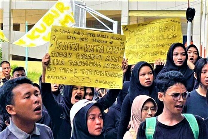 Viral Siswa Mempawah Terancam Gagal Daftar Kuliah Jalur Prestasi Gara-gara Sekolah