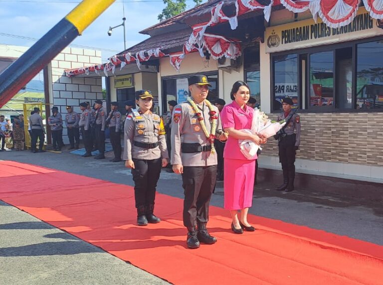 AKBP Syahirul Awab Resmi Jabat Kapolres Bengkayang Gantikan AKBP Teguh Nugroho