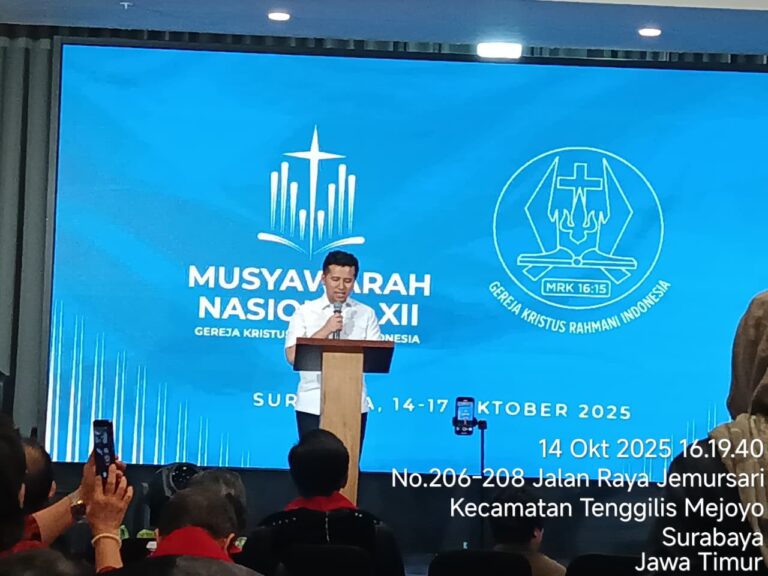 Wagub Jtim Emil Dardak Resmi uka Musyawarah Nasional XII GKRI di Surabaya