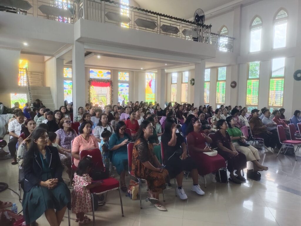 Perayaan Natal Perdana Wanita GDB Kabupaten Landak Berlangsung Penuh Sukacita