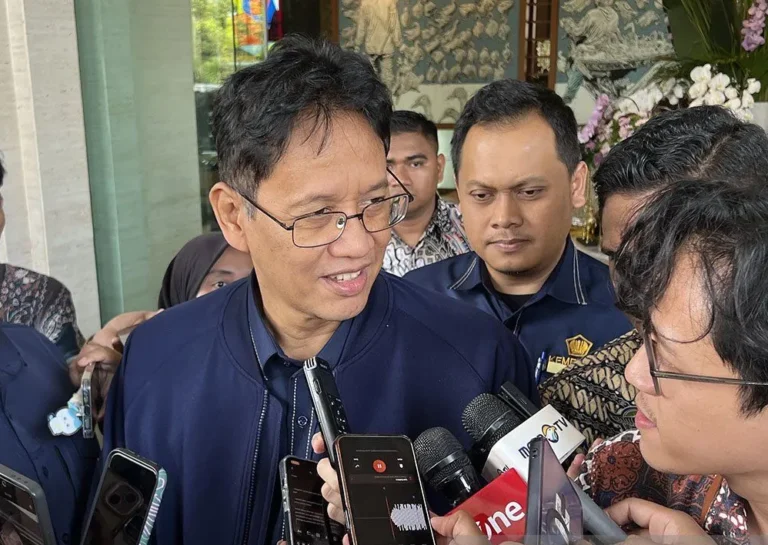 Purbaya sebut Pertamina Taggung selisih BBM nonsubsidi untuk sementara