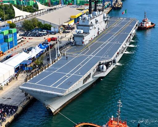 Kapal Induk Indonesia eks itali